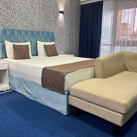Address Hotel Баку Экстерьер фото