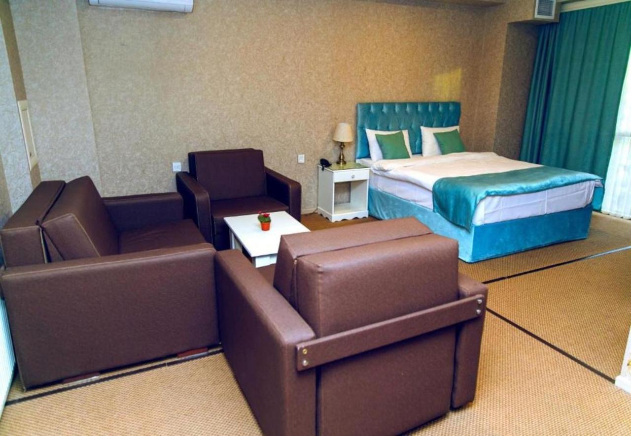 Address Hotel Баку Экстерьер фото