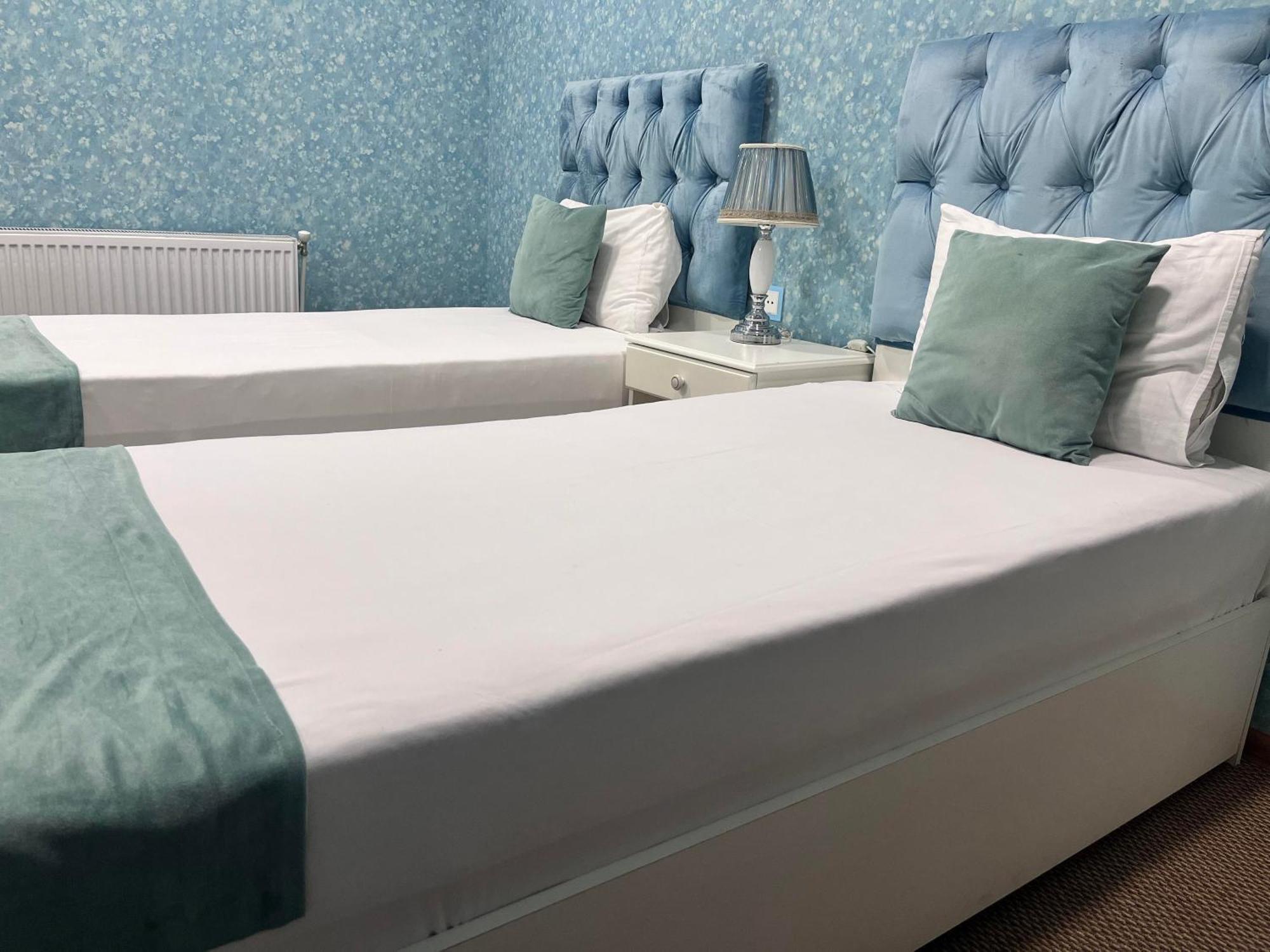 Address Hotel Баку Экстерьер фото